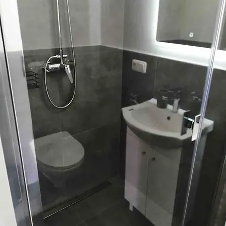 Holiday home Zatorska 113 - Zachwycajacy Domek Goscinny Podolsze